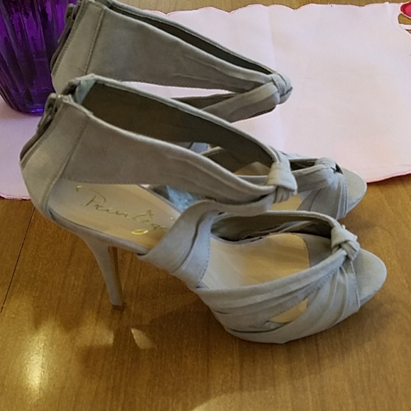 🆕️ Just Fab Grey Mason High heeled shoes Size 9 - Picture 3 of 5